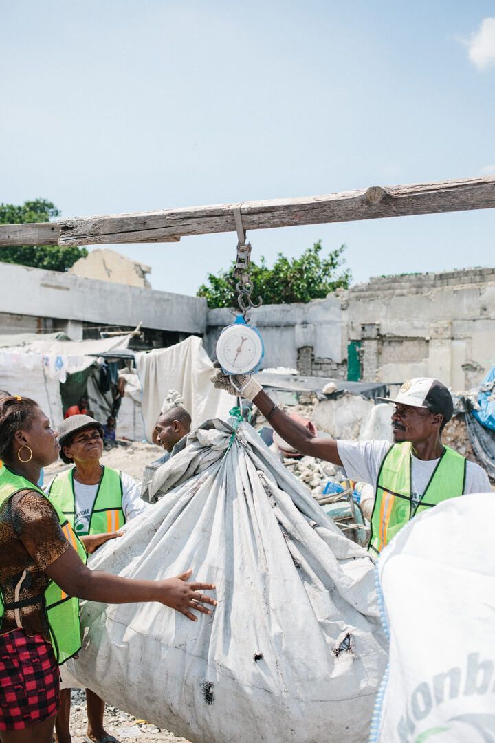 circulaire waterfles, Circulaire waterfles